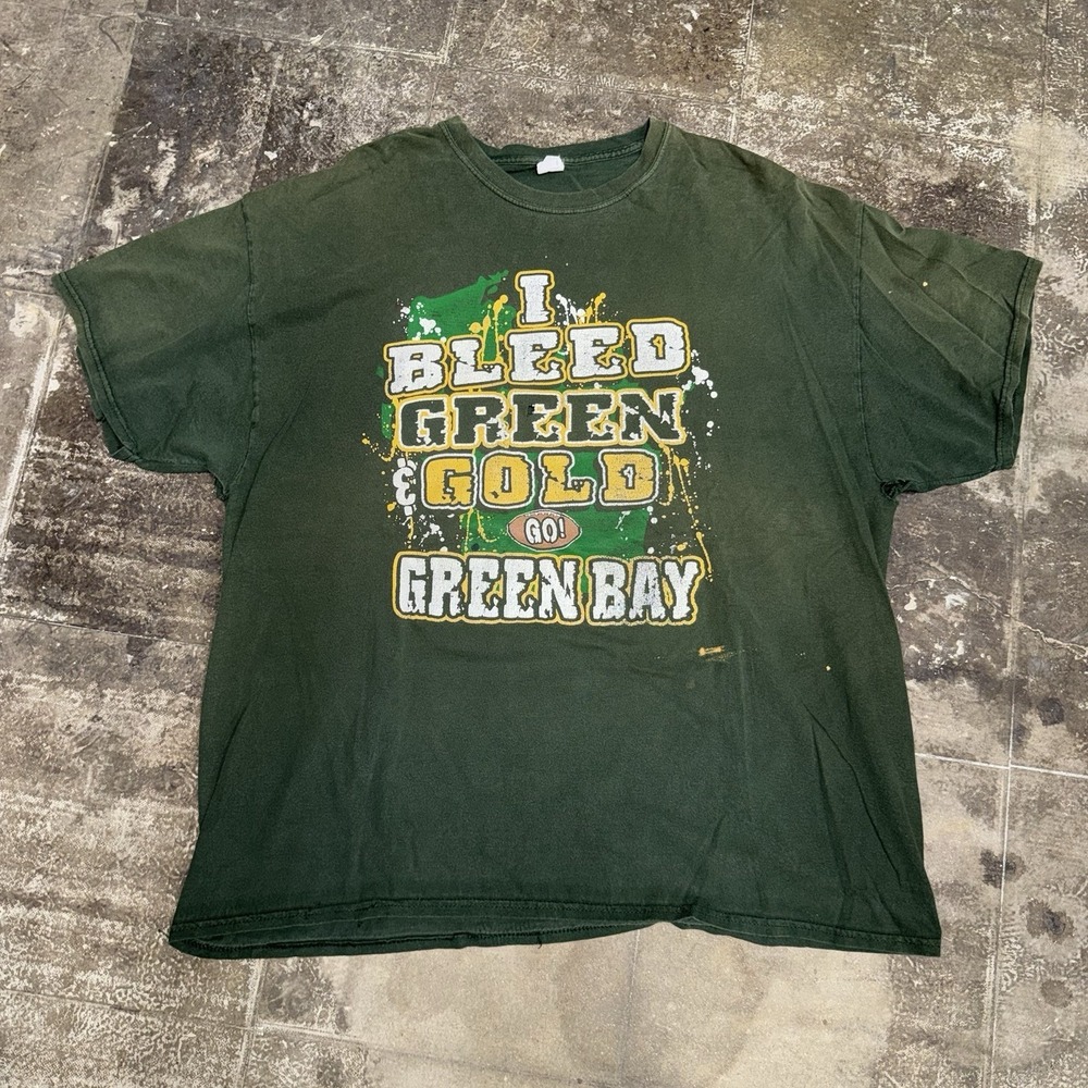 Green Bay T Shirt Men's 2XL Gildan "I bleed green gold" Football Distressed Y2K
